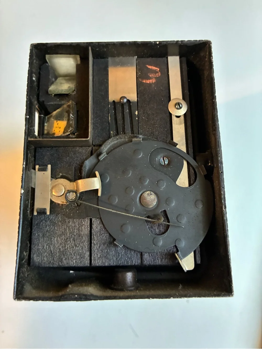 Vintage Eastman Kodak No. 2 Cartridge Hawk-Eye Model A Box Camera